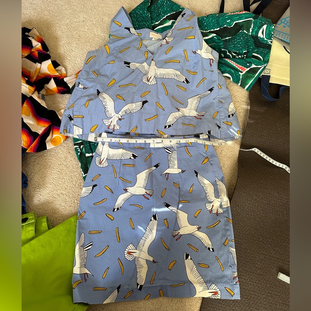 Gorman two piece skirt and shirt sea gull set size S EUC